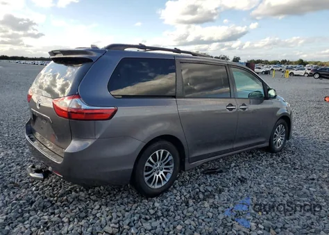 2020 Toyota Sienna Xle z USA, uszkodzony, nr VIN 5TDYZ3DC3LS061102